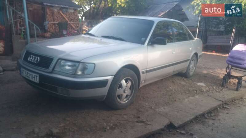 1993 audi 100