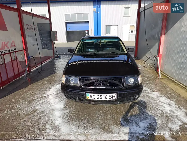 1993 audi 100