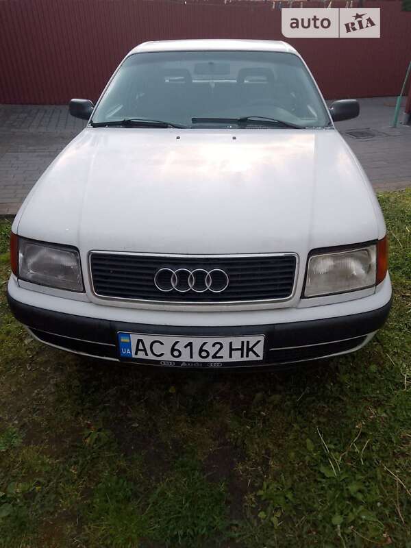 1993 audi 100
