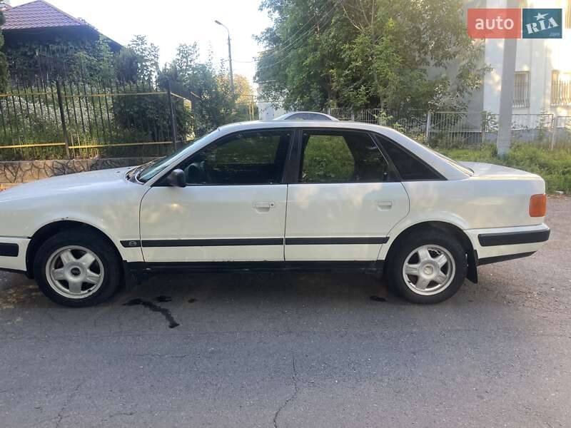1993 audi 100