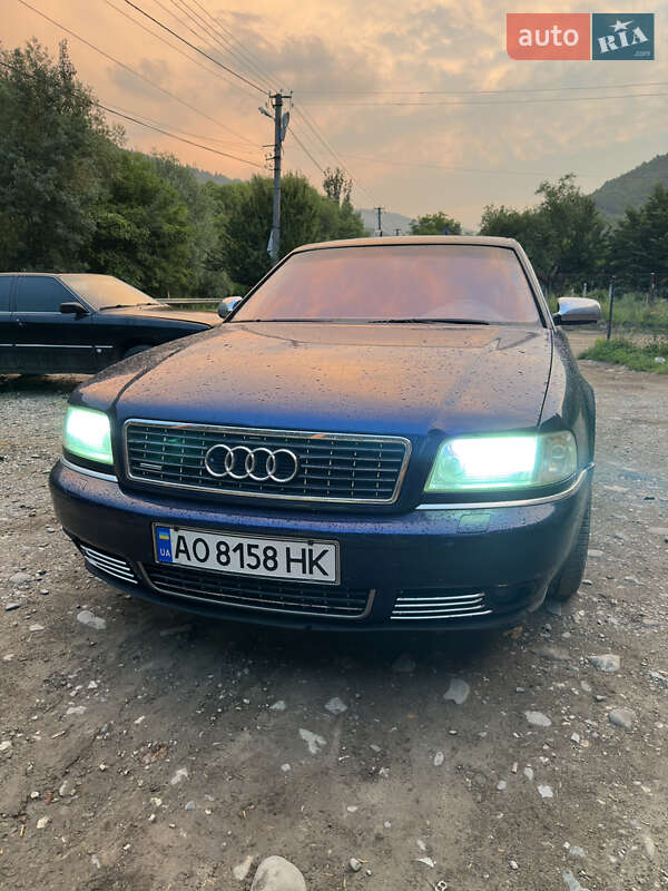 2000 audi a8