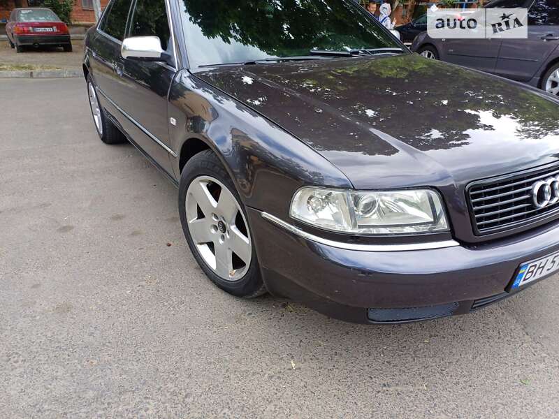 1999 audi a8