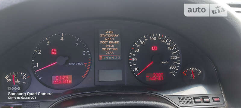 2000 audi a8