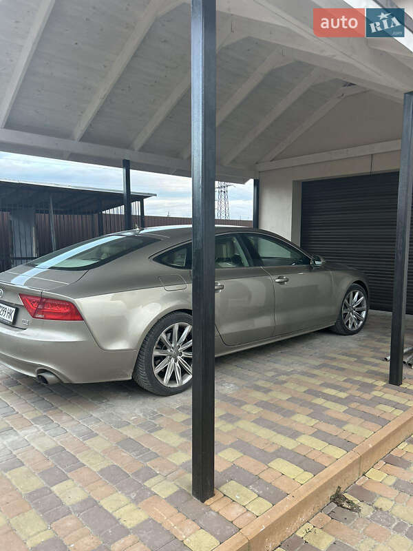 2011 audi a7