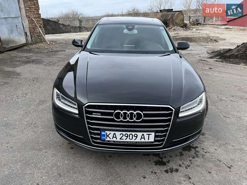 2017 audi a8