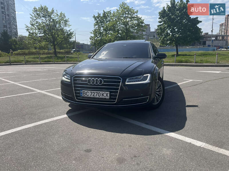 2017 audi a8