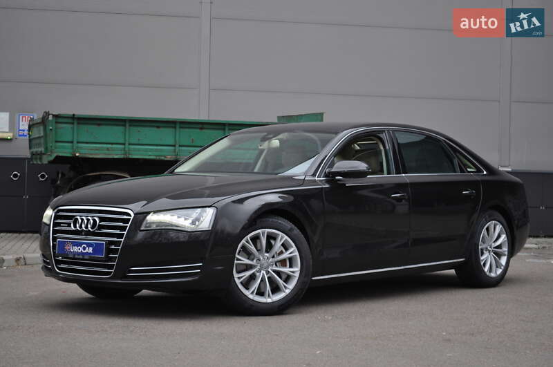 2012 audi a8