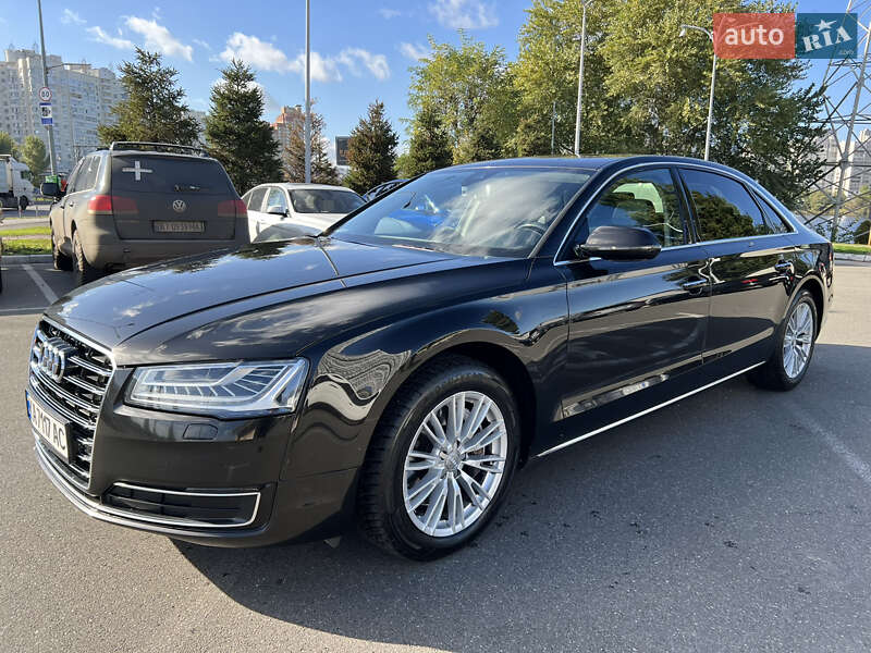 2017 audi a8