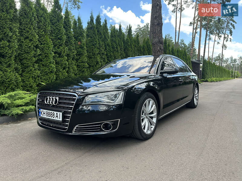 2012 audi a8