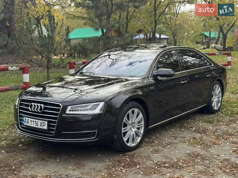 2017 audi a8