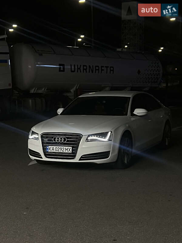 2012 audi a8