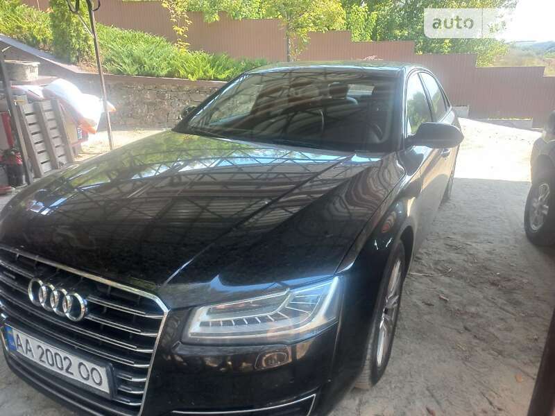 2017 audi a8