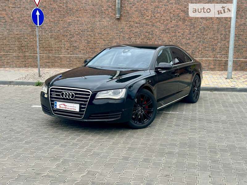 2011 audi a8