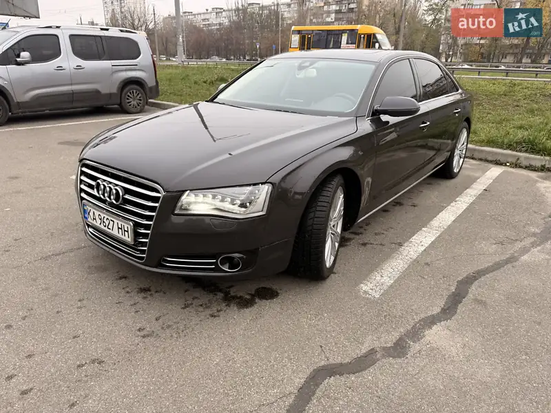 2012 audi a8