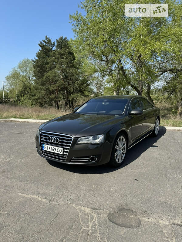 2012 audi a8