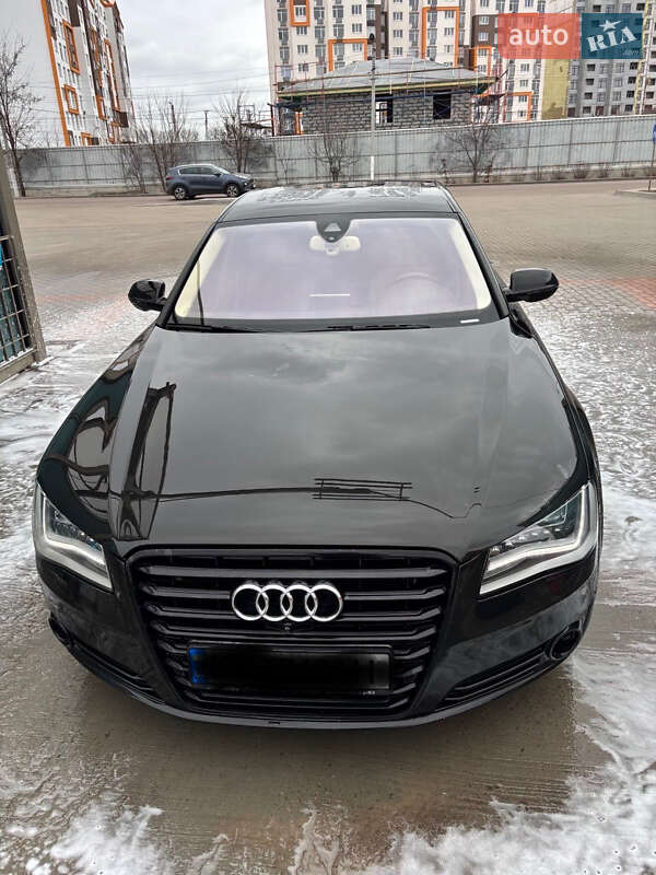 2013 audi a8