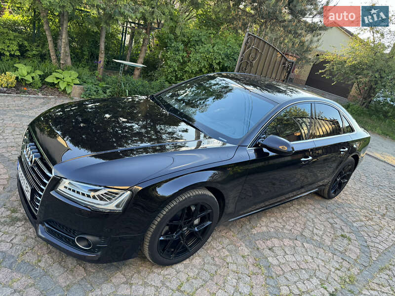 2016 audi a8