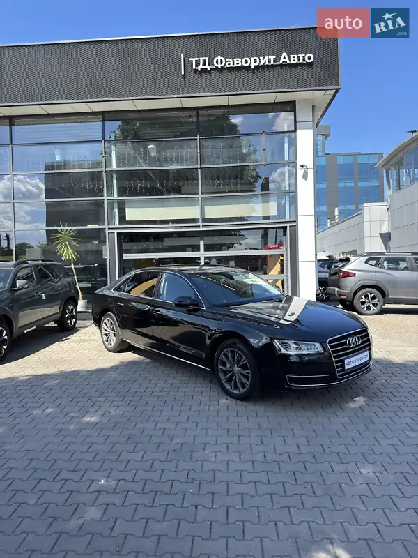 2017 audi a8