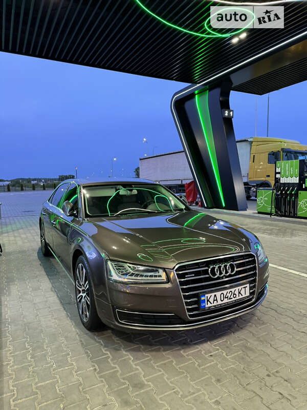 2014 audi a8
