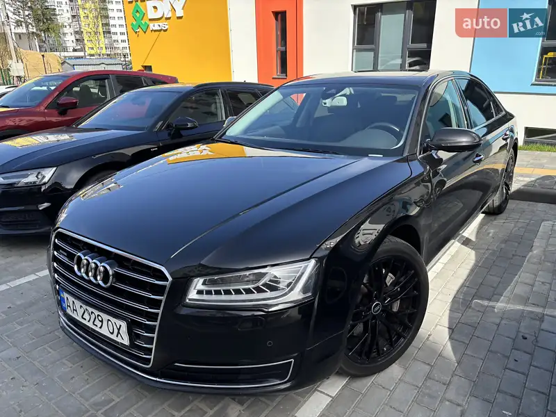 2017 audi a8