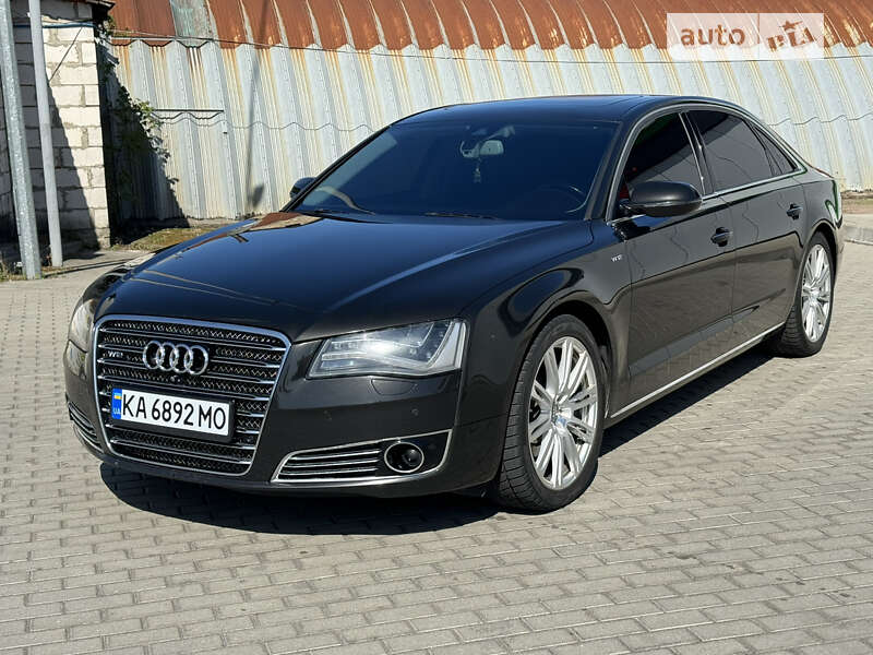 2012 audi a8