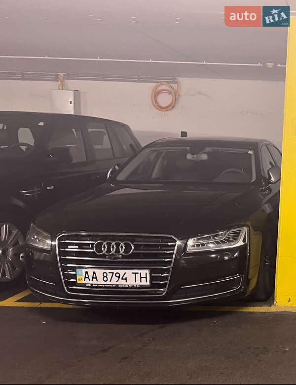 2017 audi a8