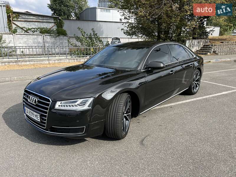 2017 audi a8