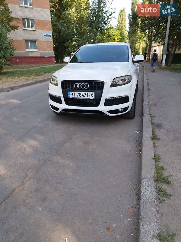 2011 audi q7