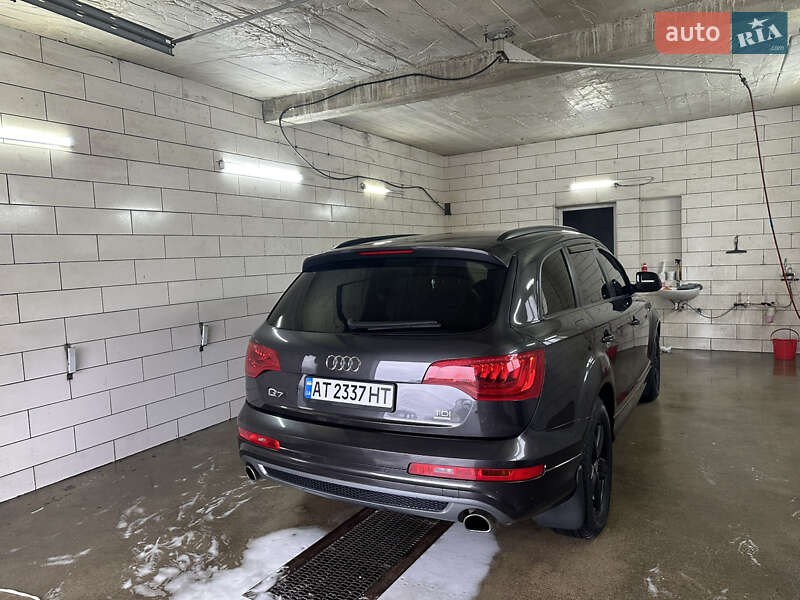 2012 audi q7