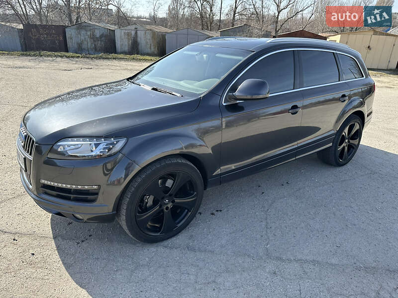 2013 audi q7