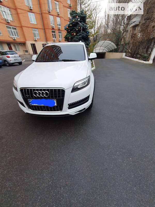 2014 audi q7
