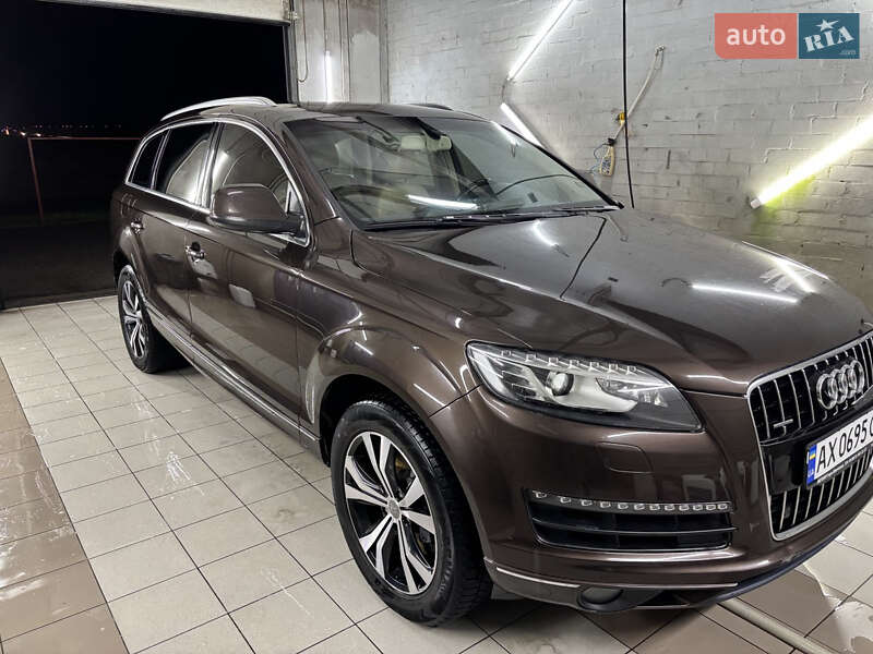 2012 audi q7