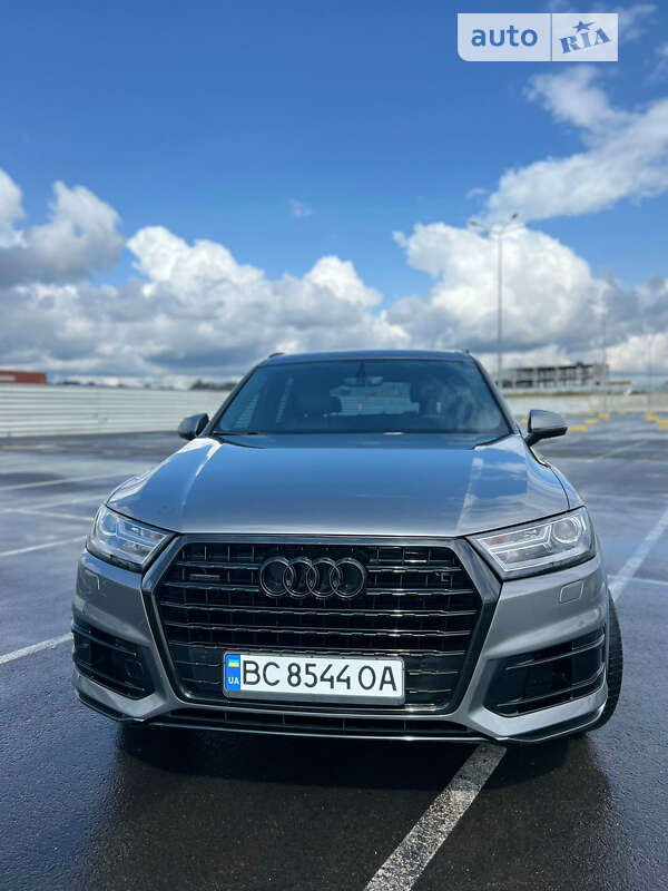 2015 audi q7