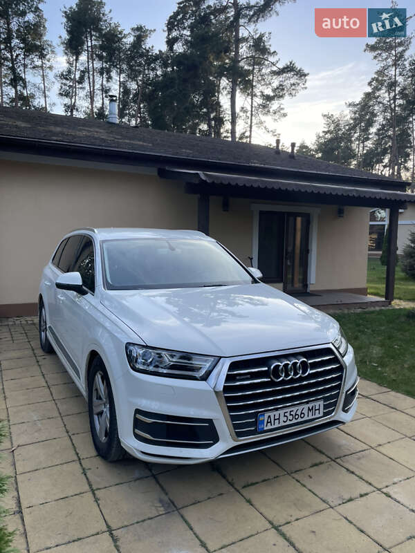 2015 audi q7