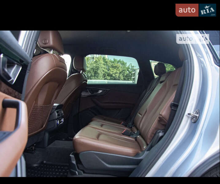 2015 audi q7