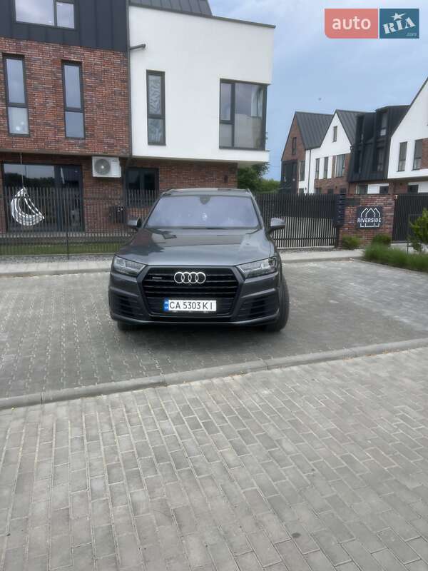 2016 audi q7