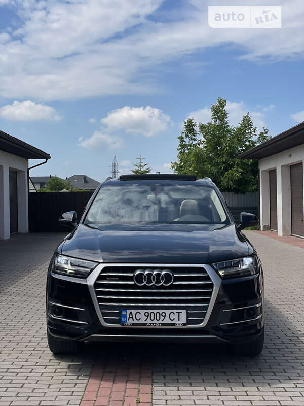 2016 audi q7