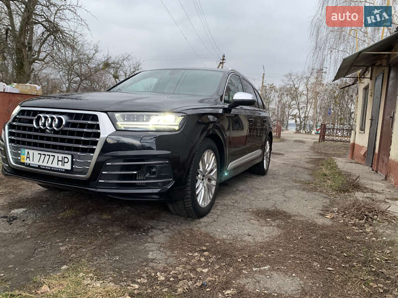 2016 audi sq7