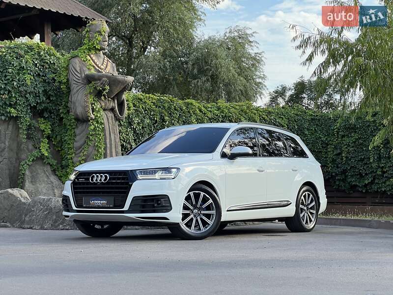 2016 audi q7