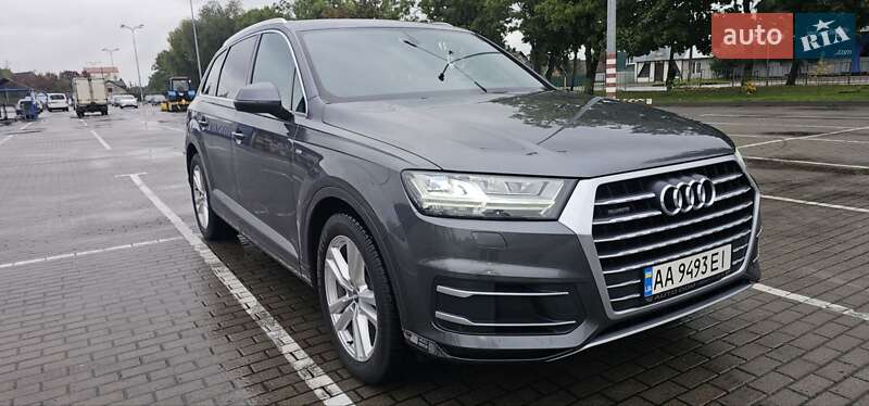 2016 audi q7