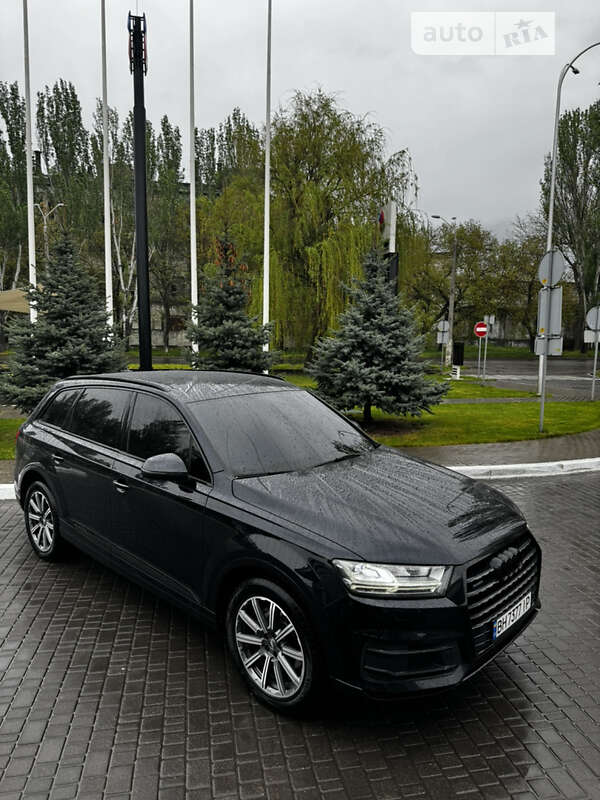 2016 audi q7