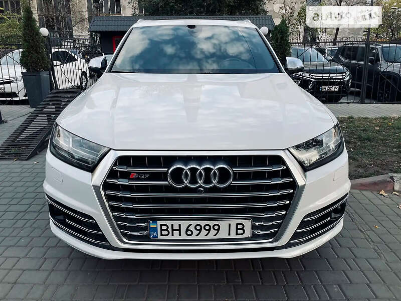 2018 audi sq7