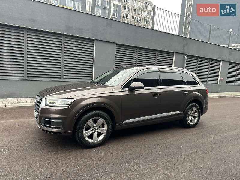 2017 audi q7