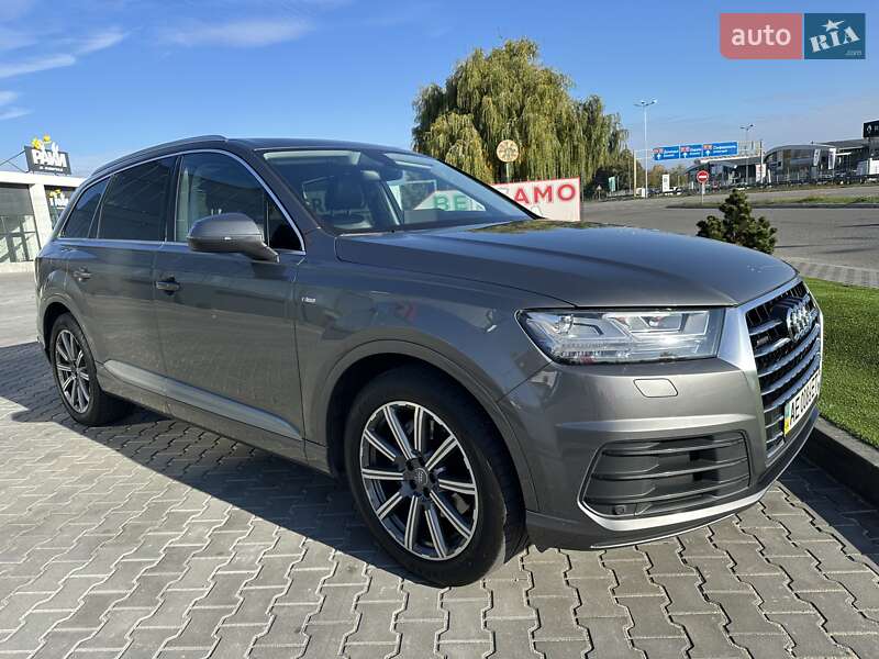2017 audi q7
