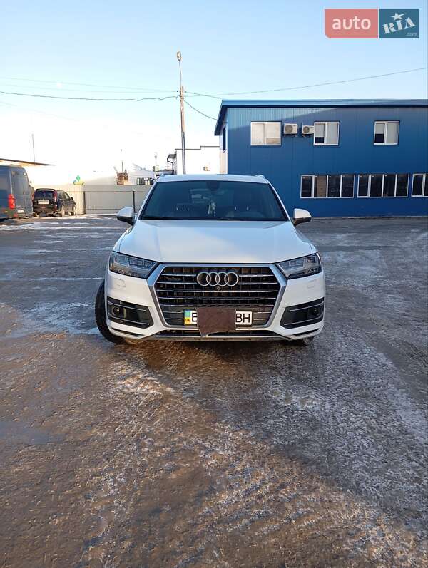 2017 audi q7