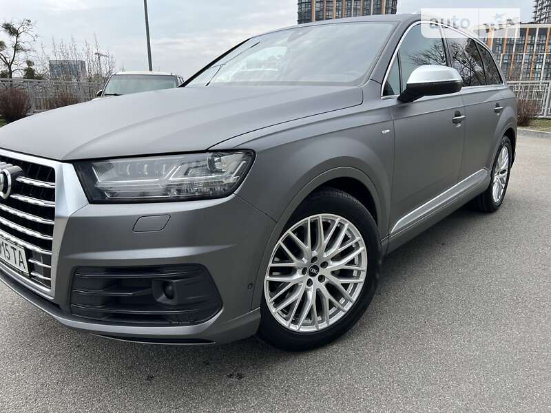 2016 audi q7