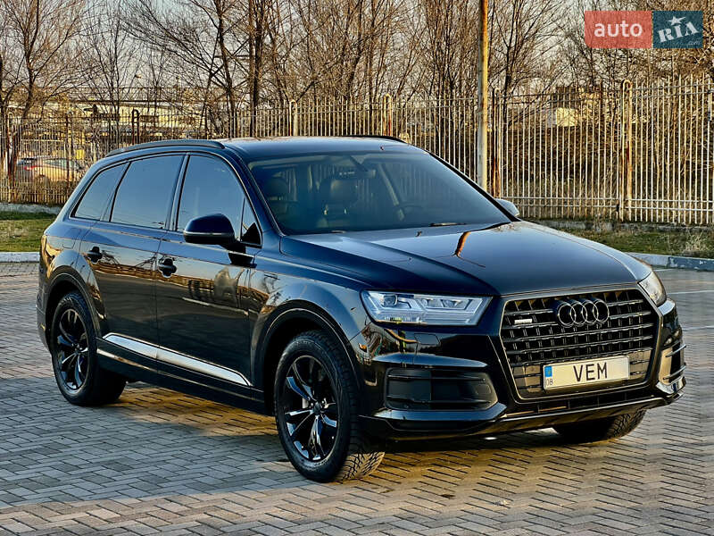 2016 audi q7