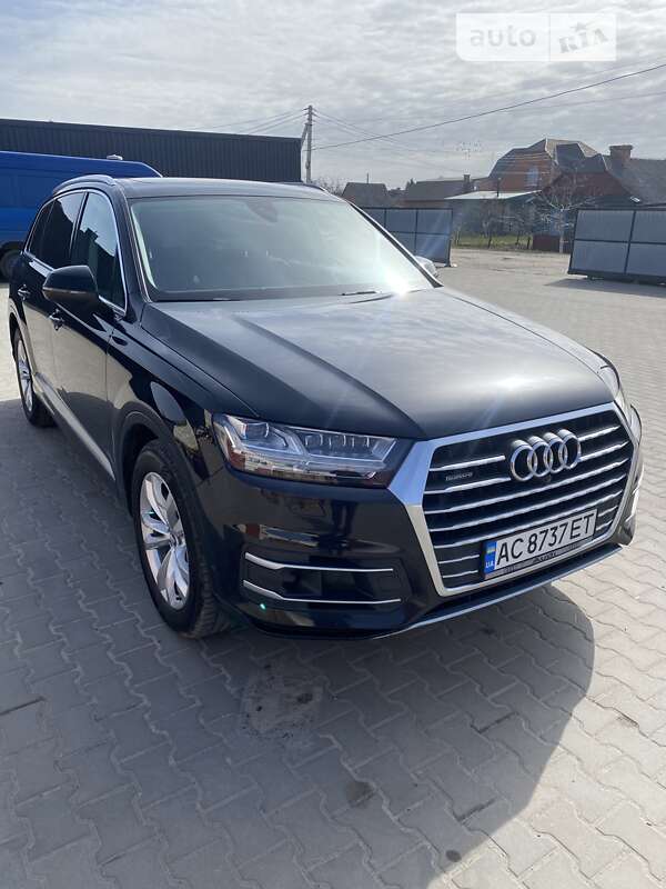 2016 audi q7