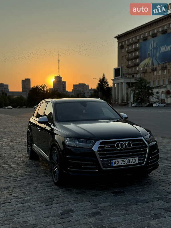 2017 audi sq7