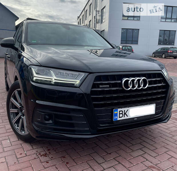 2018 audi q7